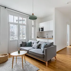 Limehome Brandenburgerstrasse Apartment